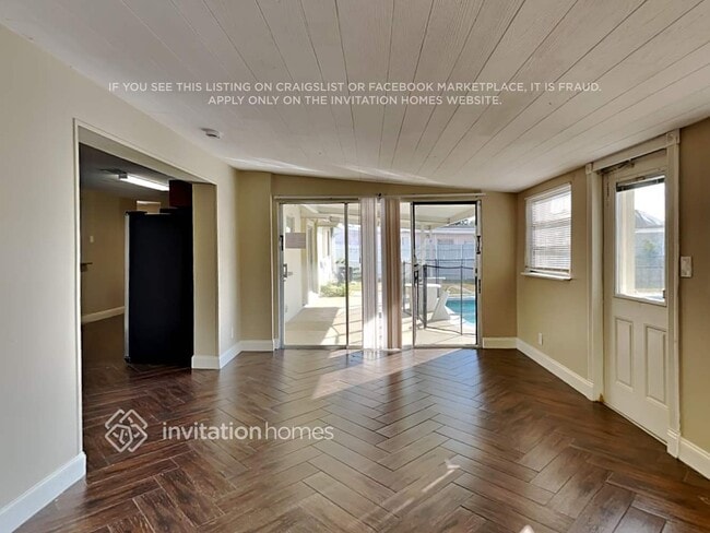 Foto del edificio - 2490 Florida Mango Rd