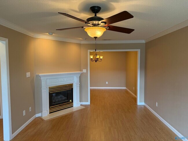 Foto del edificio - 1524 Forestview Dr SW
