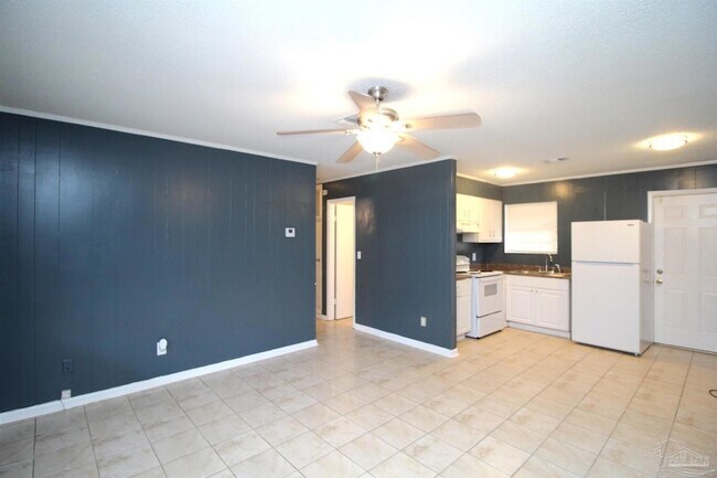 Foto del edificio - 6618 Applegate St