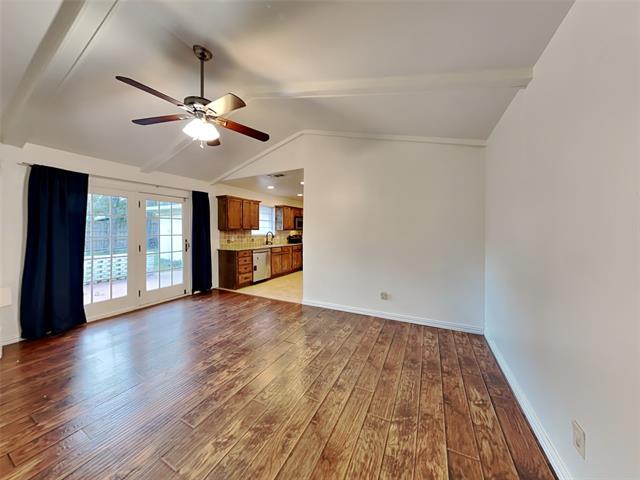 Foto del edificio - 311 Lincolnshire Ct