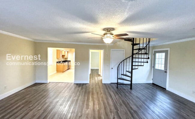 Foto del edificio - 4814 Eldridge Rd