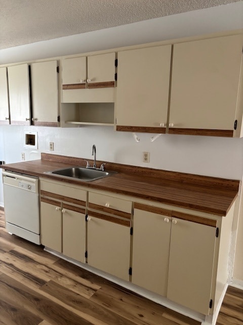Building Photo - Fresh and Clean