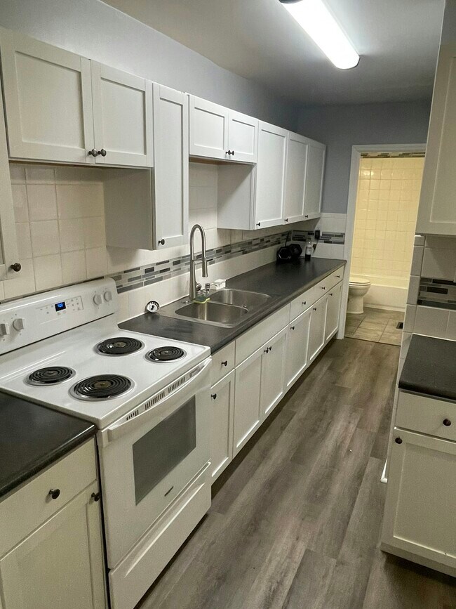 Foto del edificio - 1517 N Chester Ave