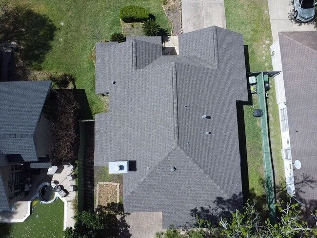 Foto del edificio - 5434 Garden Village Dr