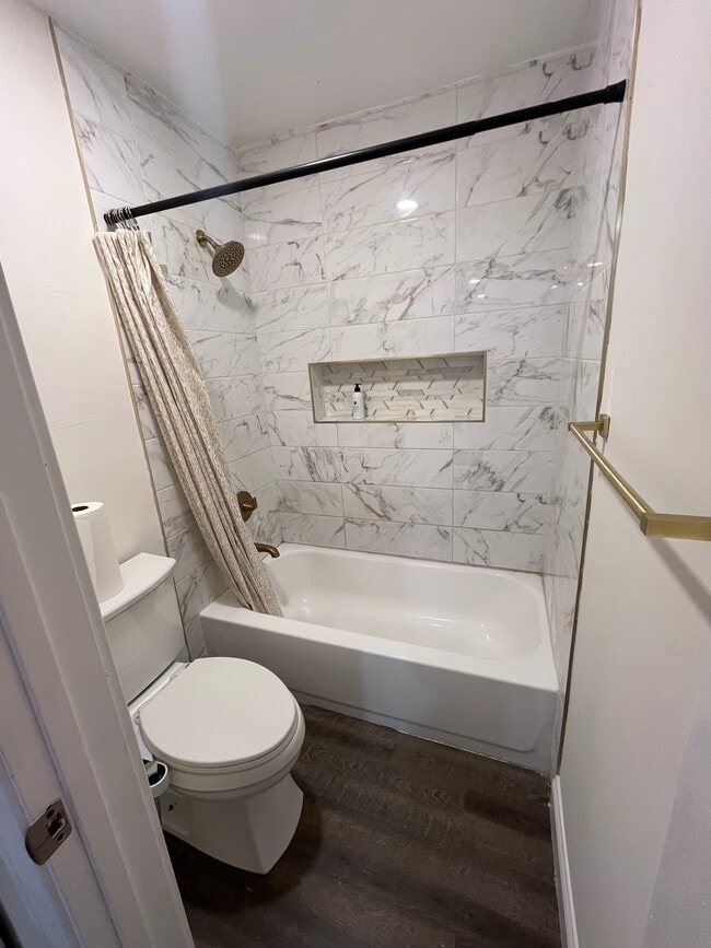 Building Photo - 4860 Rolando Ct