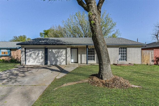 Building Photo - 1310 Beaver Bend Rd