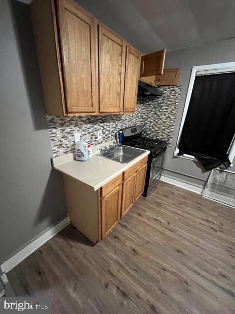 Foto del edificio - 1402 Collings Rd