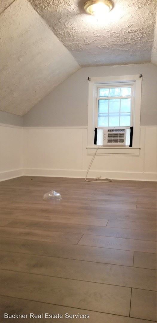 Building Photo - 3 br, 1.5 bath House - 138 Brown Avenue