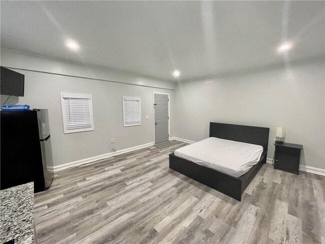 Building Photo - 6068 Tracy Valley Dr NW