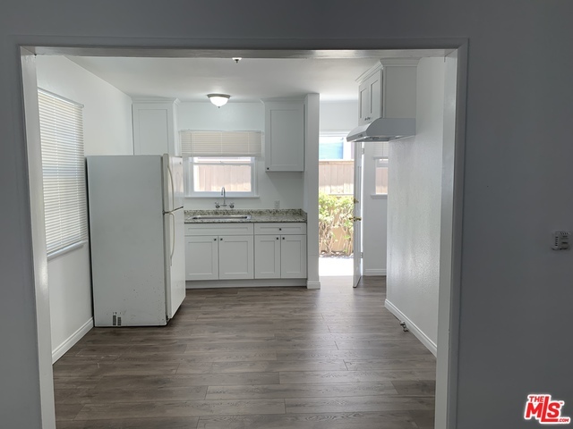 Primary Photo - 908 Rosecrans Ave