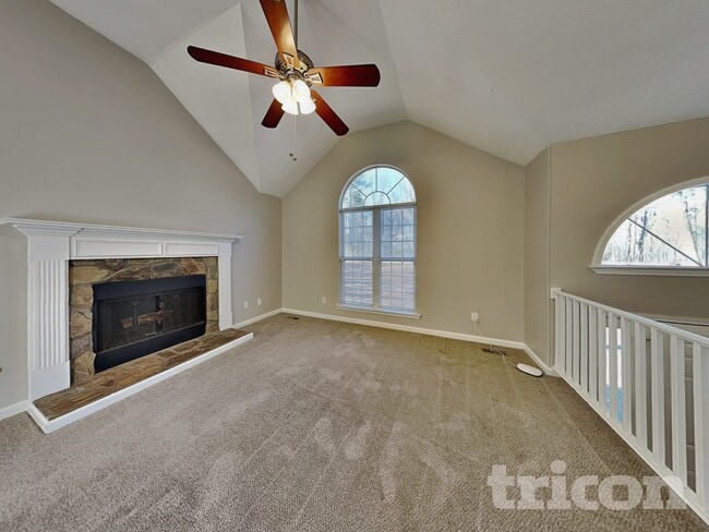 Foto del edificio - 2260 Ridge Rd