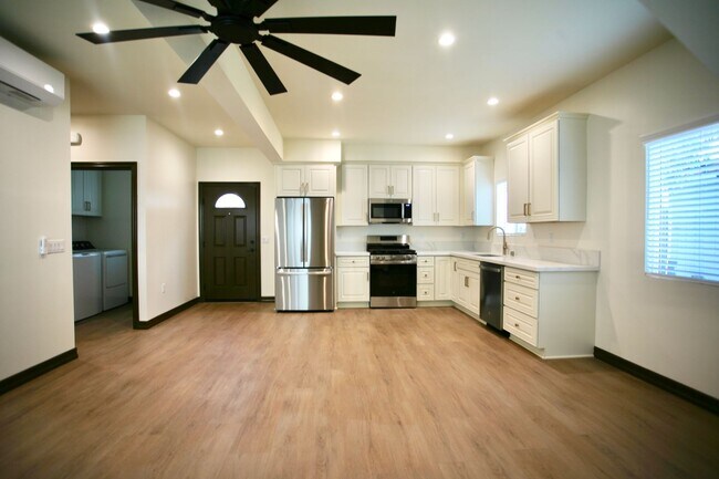 Building Photo - 2Br 2Ba Home in Blossom Valley