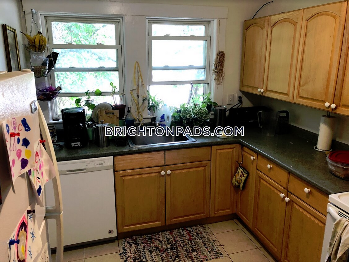 80 Langley Rd Unit 2 Newton MA 02459 Apartments In Newton MA 80-langley-rd-unit-2-newton-ma-02459-apartments-in-newton-ma