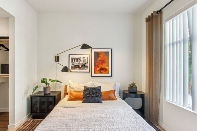 Interior Photo - DC Heights