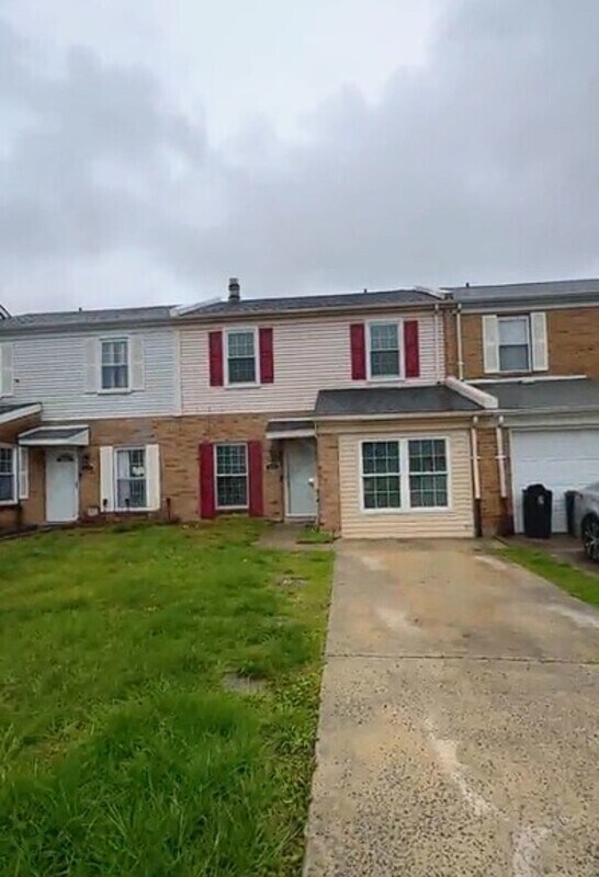 Foto del edificio - 8417 Suffolk Pl