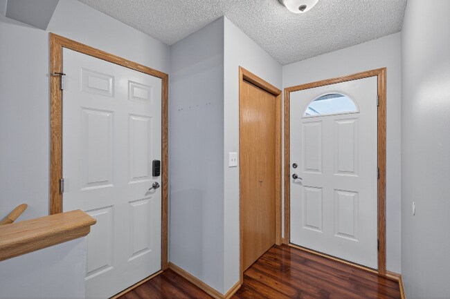 Foto del edificio - 5072 Cannon Ln NW