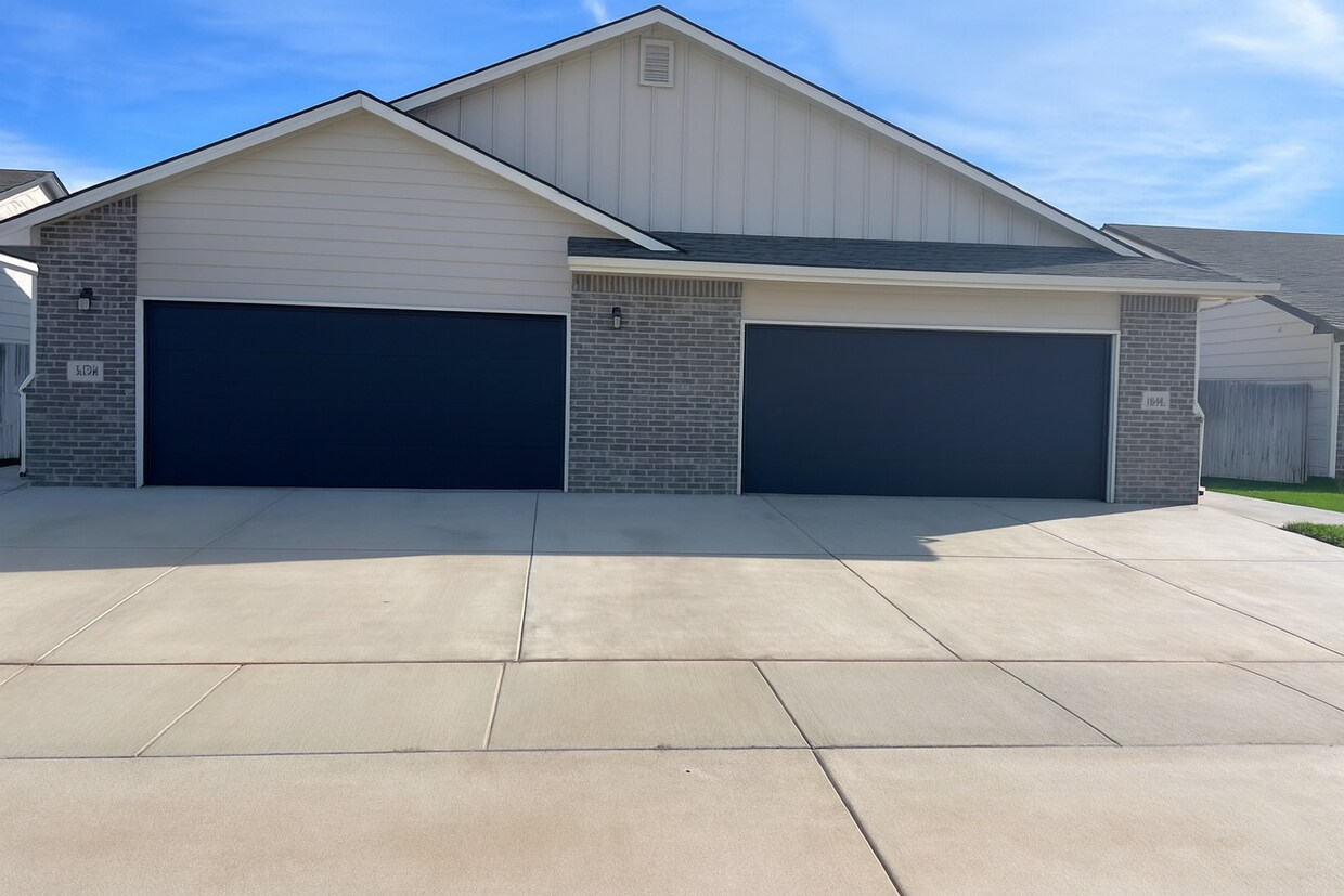 Foto principal - 1638/40 Hickory Creek