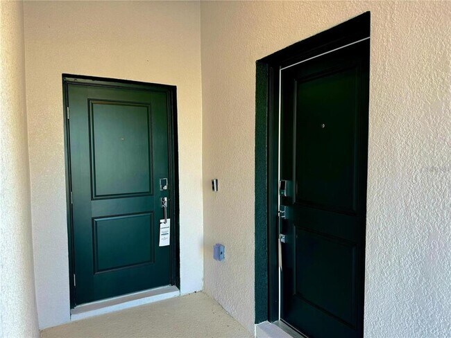 Foto del edificio - 2693 Armstrong Ave