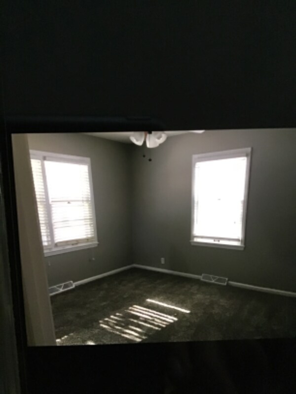 Foto del edificio - 15004 Broadmoor St