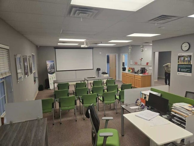 Building Photo - 1601 Walnut St