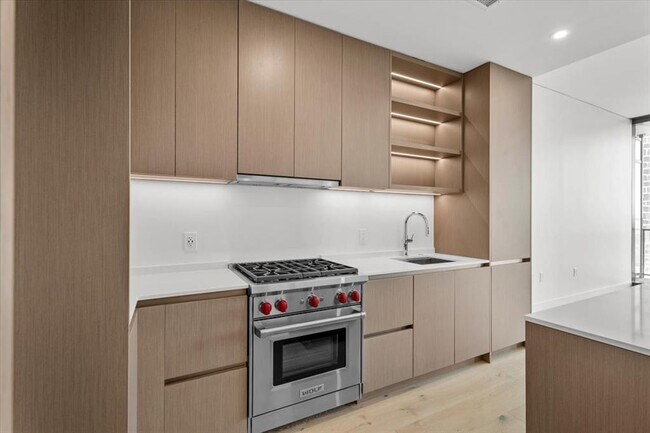 Foto del edificio - 610 Davis St