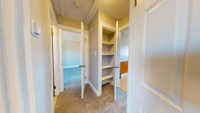 Building Photo - 6711 Dartworth Dr