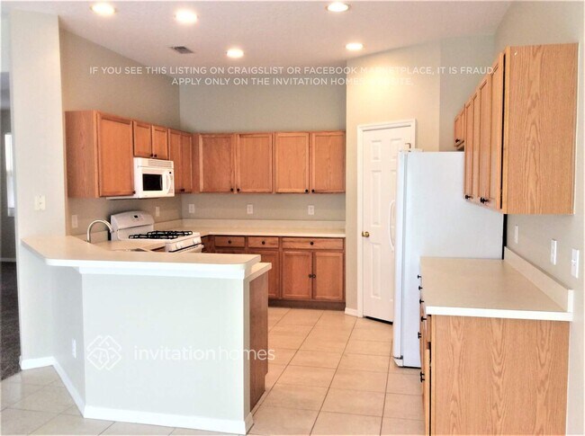 Foto del edificio - 2404 Spring Hollow Loop
