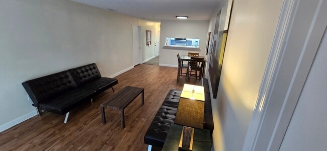 Common Area - University Commons