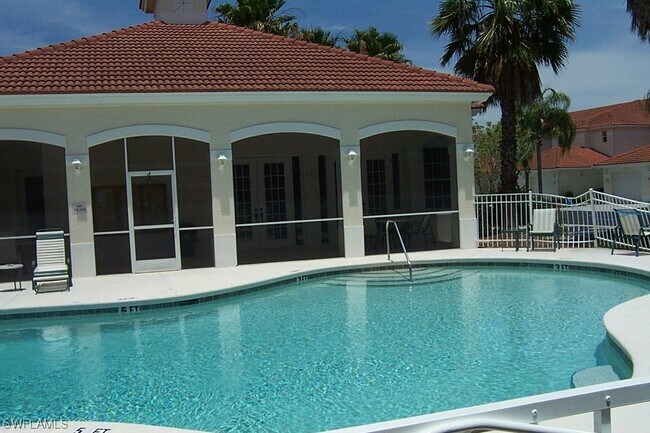 Building Photo - 690 Lalique Cir