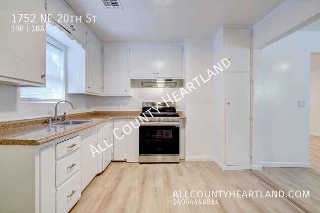 Foto del edificio - 1752 NE 20th St
