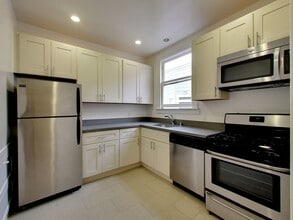 Building Photo - 1460 Sutter St