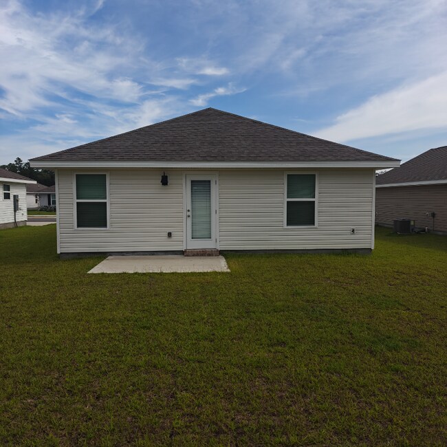 Foto del edificio - 6281 Firefly Dr