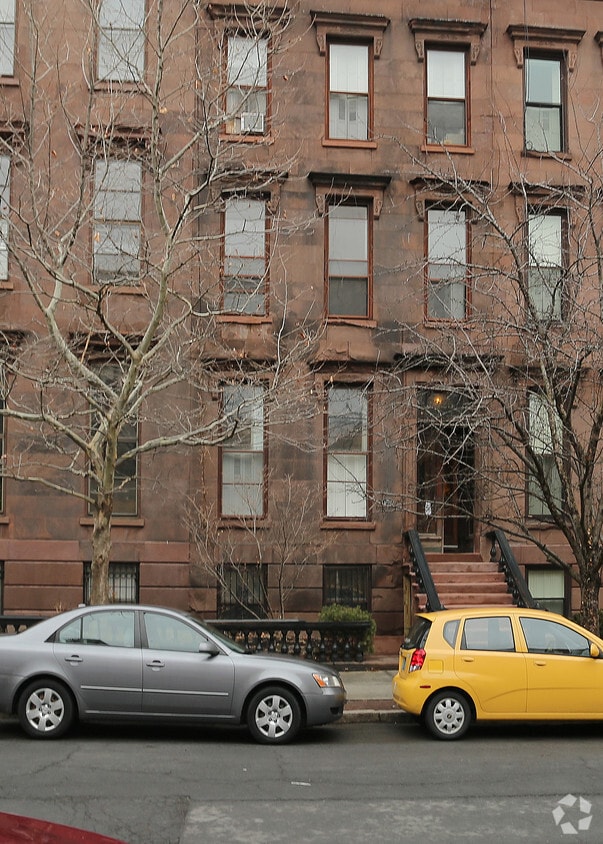 External - 325 State Street