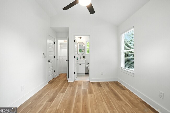 Foto del edificio - 1597 Glenwood Ave SE