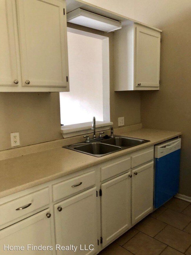 Foto del edificio - 2 br, 2 bath House - 1637 Jasper Ave.