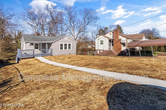 Foto del edificio - 3615 Lilac Ave