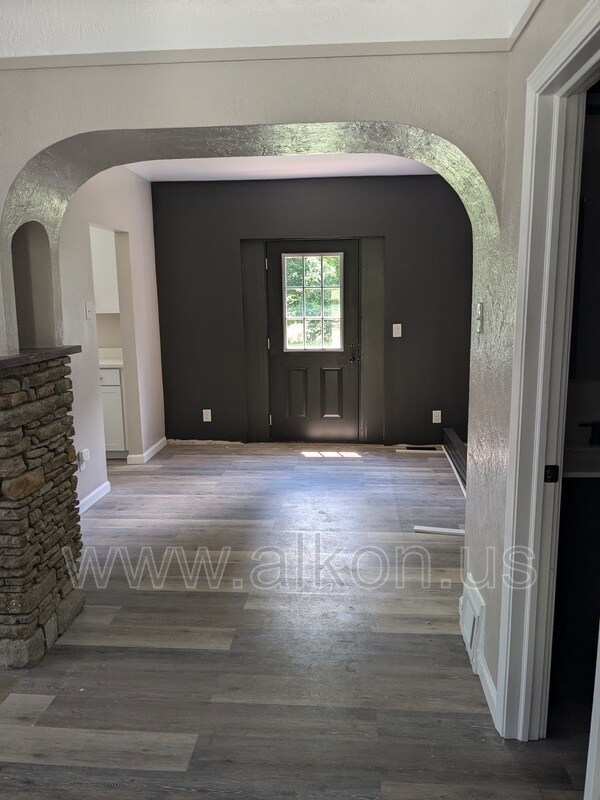Foto del edificio - 998 Clifton Road
