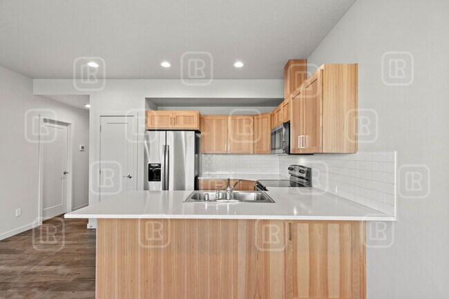 Foto del edificio - 308 Woodlawn Ln