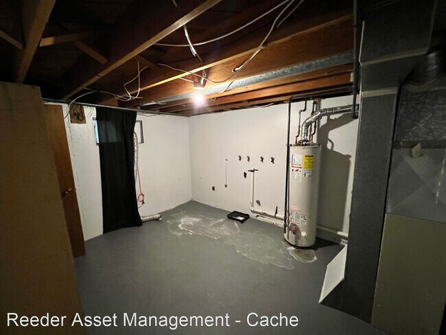 Foto del edificio - 2 br, 1 bath House - 541 West 100 South