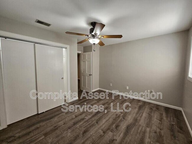 Foto del edificio - 1610 E 28th Ave