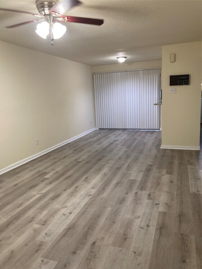 Foto del edificio - 2601 S Braeswood Blvd