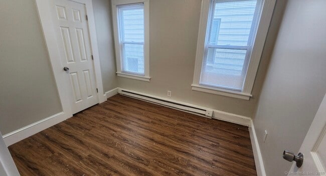 Foto del edificio - 1514 Pembroke St