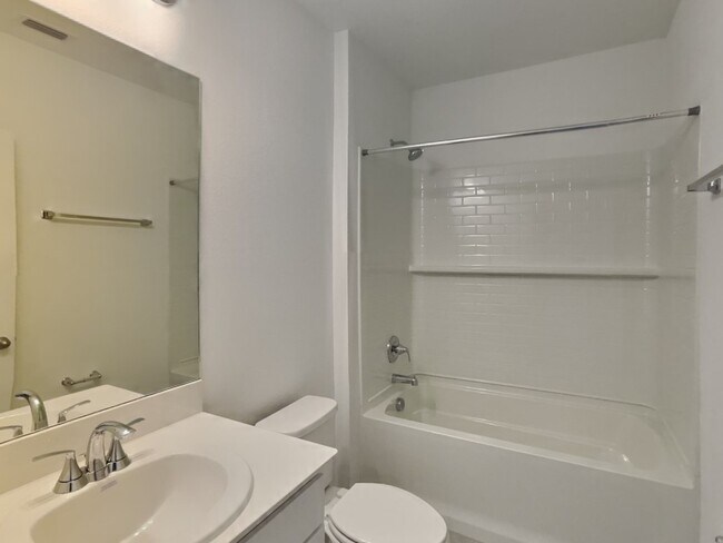 Building Photo - 6990 Faben Ln