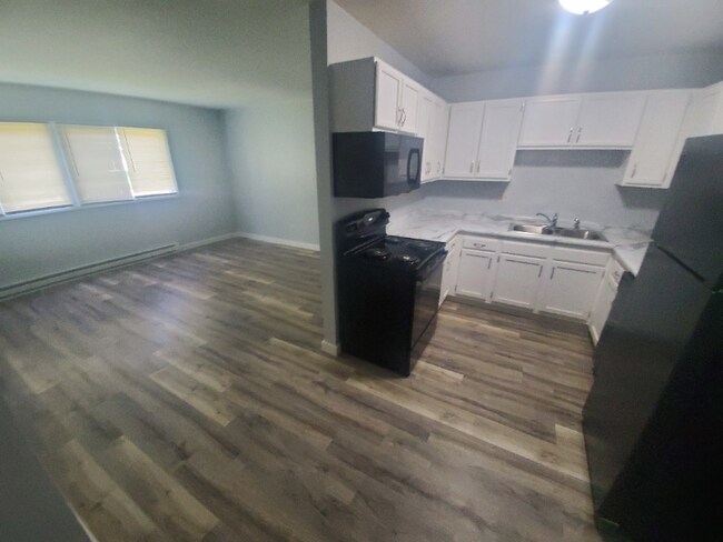 Foto del edificio - 1734 La Cres St