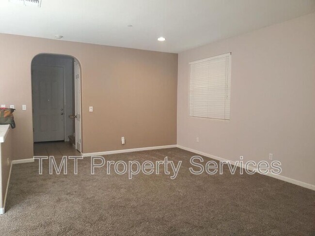 Foto del edificio - 8814 Wheelton Rd