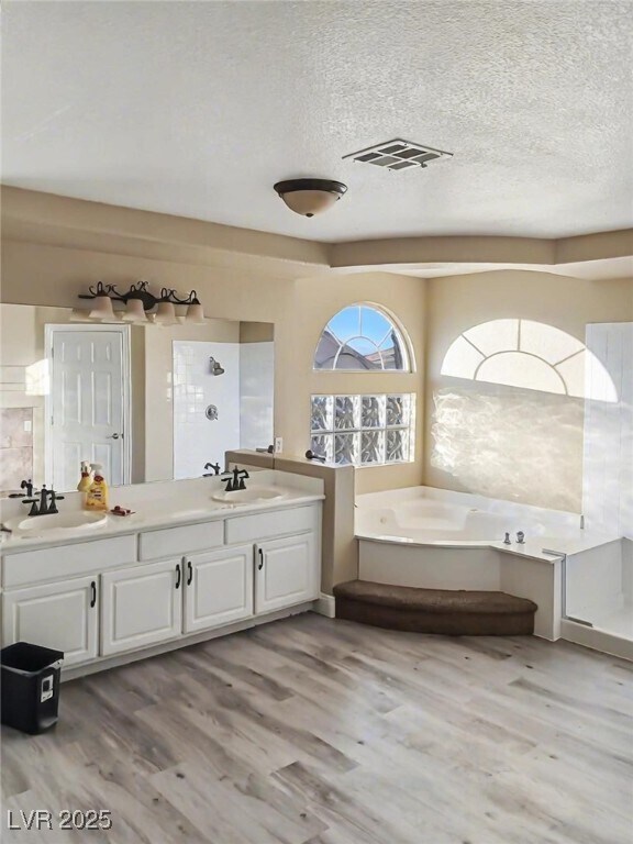 Building Photo - 9861 Snowy Canyon Ct