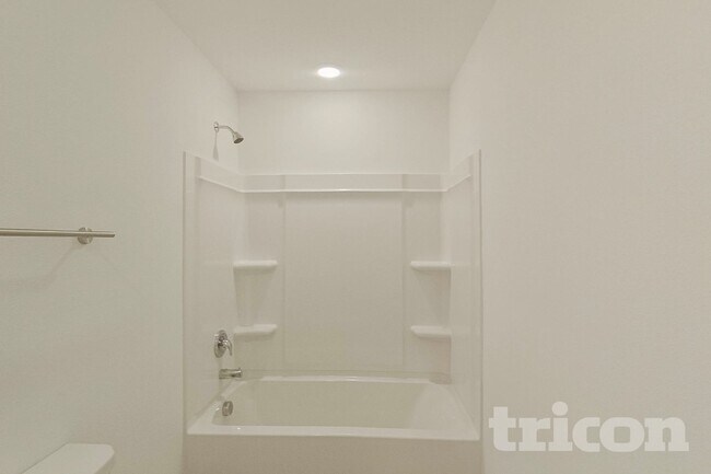 Foto del edificio - 1629 Baugh St