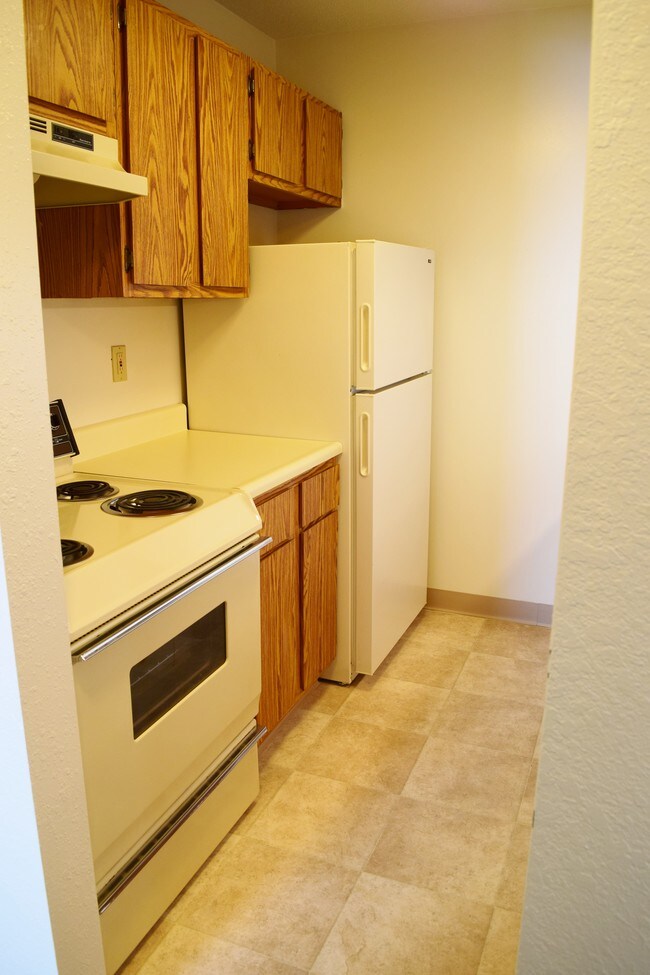 Historic Hillcrest Village Apartments Apartments 540 Glenmoor Rd East