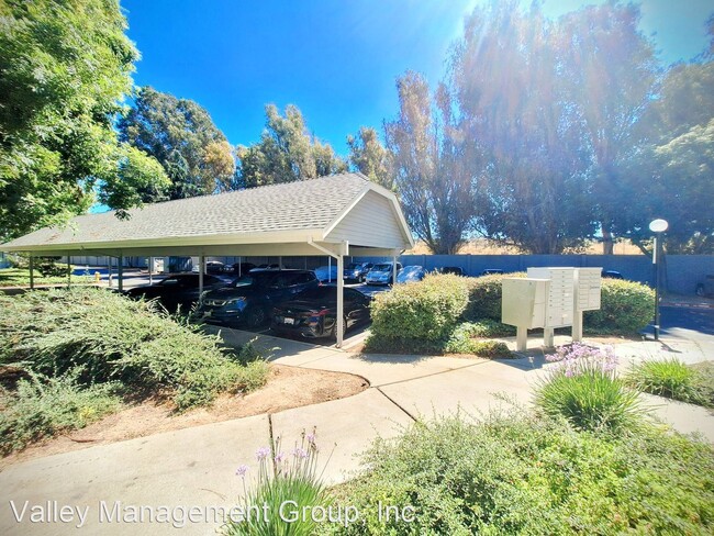 Building Photo - 2 br, 2 bath House - 548 Shadowgraph Dr