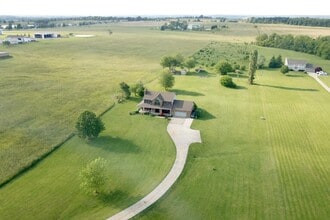Building Photo - 3612 Stillwell Beckett Rd
